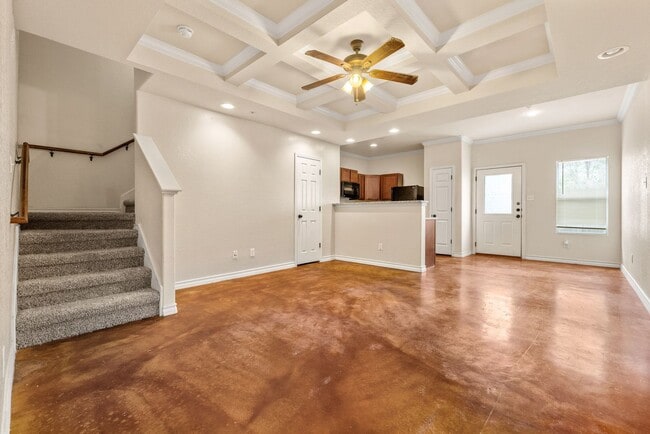 Photo - AVAILABLE NOW! NICE 3 BEDROOM TOWNHOME LOCATED IN SAN ANTONIO, TEXAS!