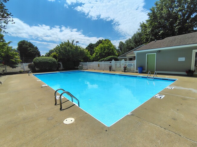 Photo - 600 Reusens Rd Unit 3 Bed Waitlist