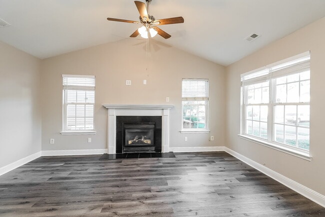 Photo - 4908 Elizabeth Rd