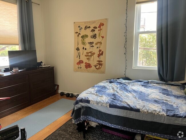 Building Photo - 1458 Columbia Rd NW Unit #211 Rental