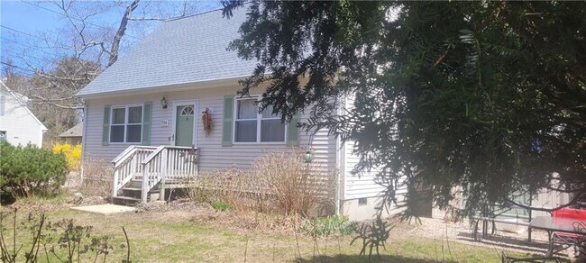 Building Photo - 559 Middlebridge Rd Rental