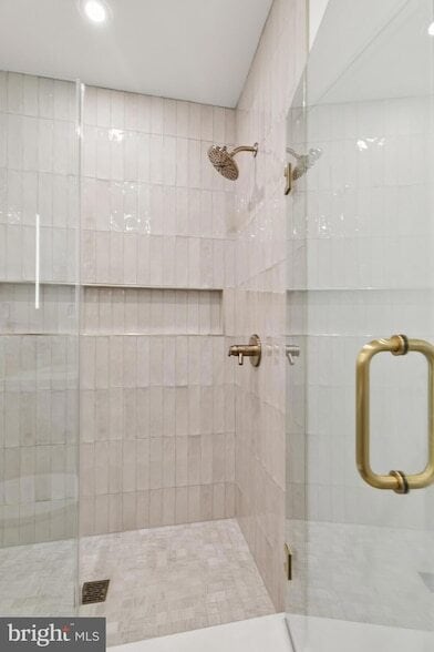 Photo - 30 W Allens Ln Unit 201