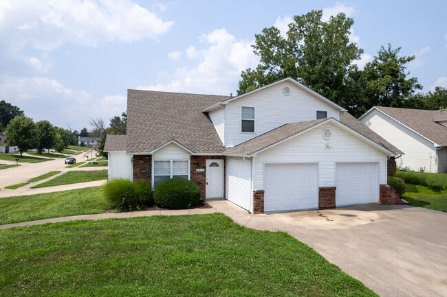 Photo - 5013-5015 Carrie Ridge Dr. Unit 5015 Carrie Ridge Dr.