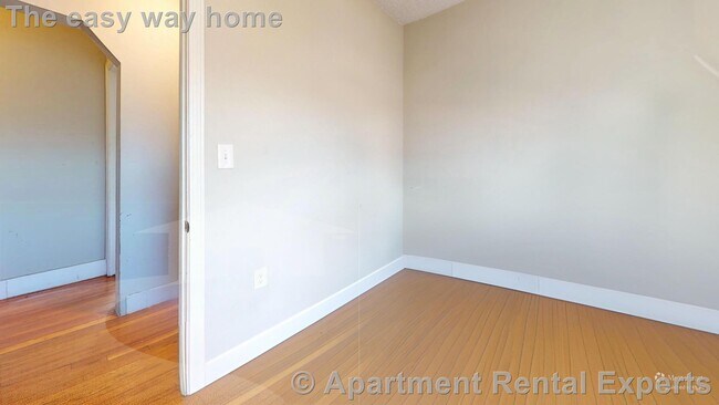 Photo - 280 McGrath Hwy Unit #3