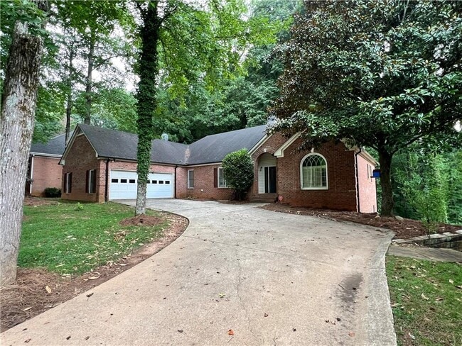 Photo - 5035 Hamptons Club Dr