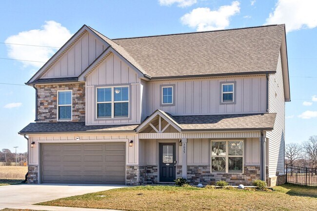 Photo - 4 Bedroom Home For Rent Near Post!