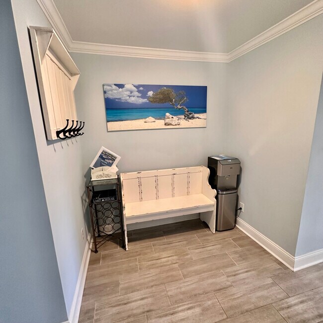 Photo - 18713 Vineyard Point Ln