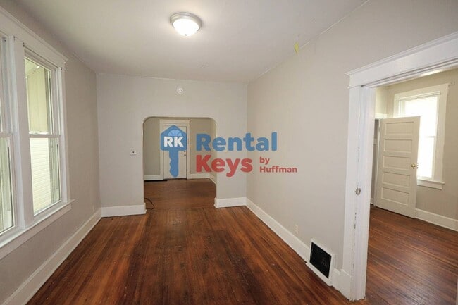 Photo - 315 Enlow Ave