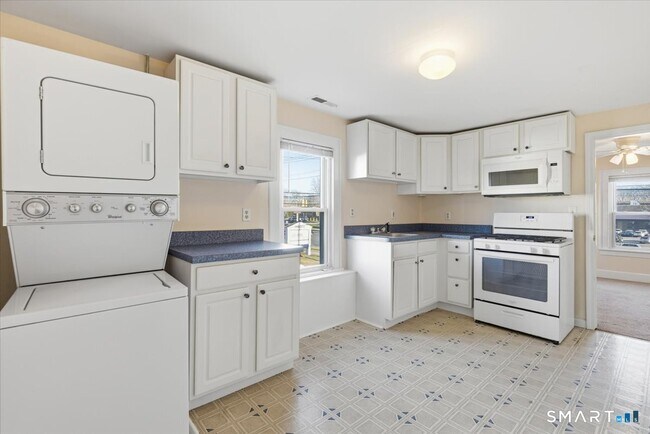 Photo - 194 Cherry St Unit C