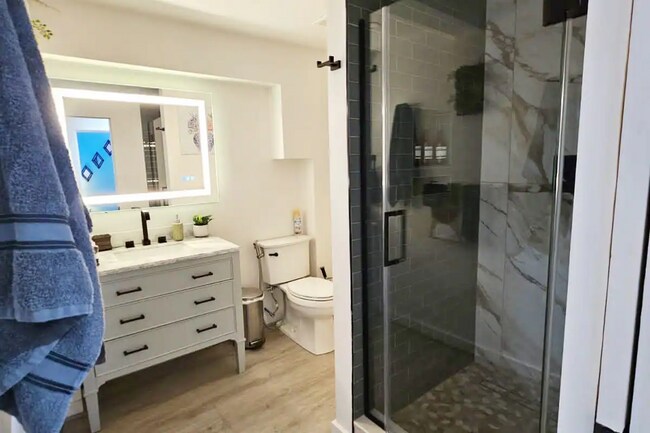 Photo - 2817 Grubb Rd