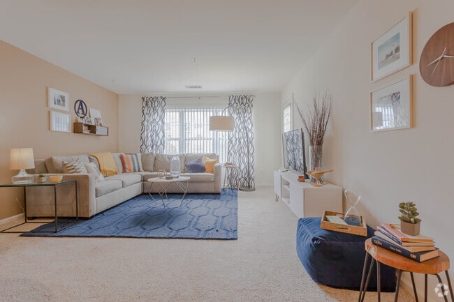 Living Room - 1BR,1BA - TGM Anchor Point