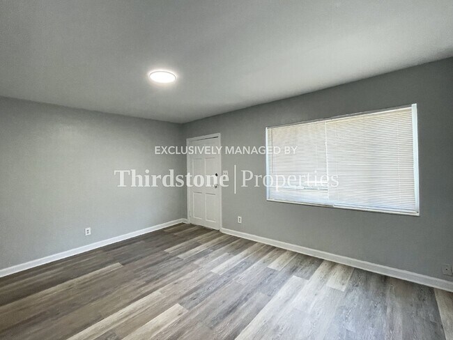 Photo - 728 Shearer Ave