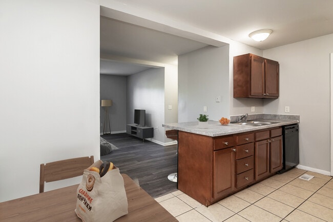 Englewood Villas & Residences