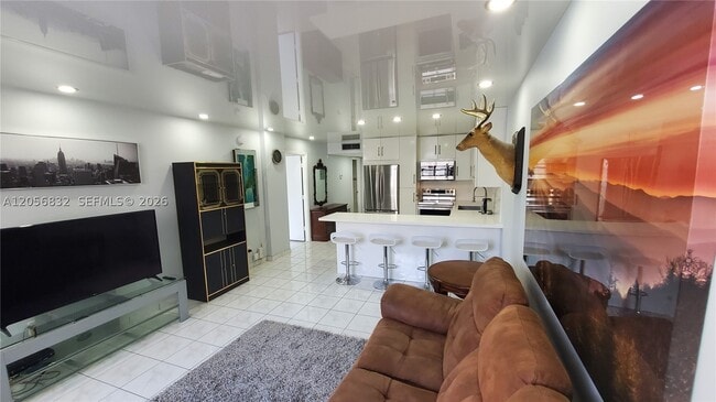Building Photo - 1849 S Ocean Dr Unit 505