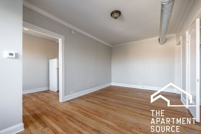 Photo - 2712 N Milwaukee Ave Unit 314