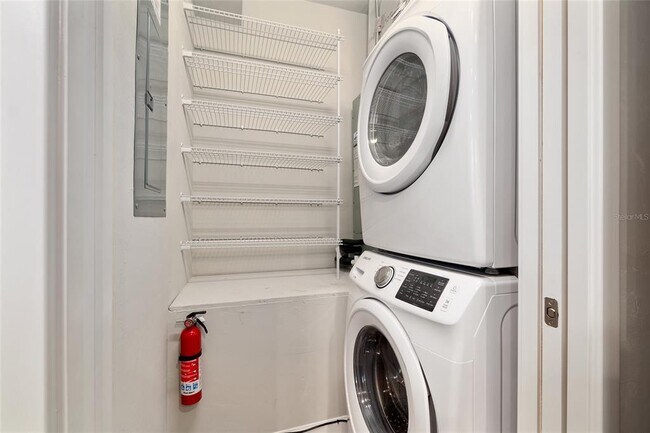 Photo - 622 NW 3rd Ave