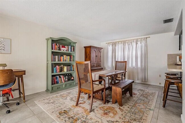 Photo - 7916 Yucca Dr