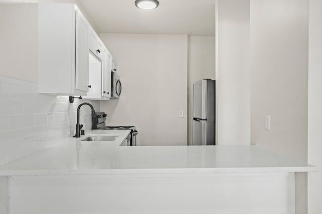 Photo - 1314 N Gammon Rd Unidad C