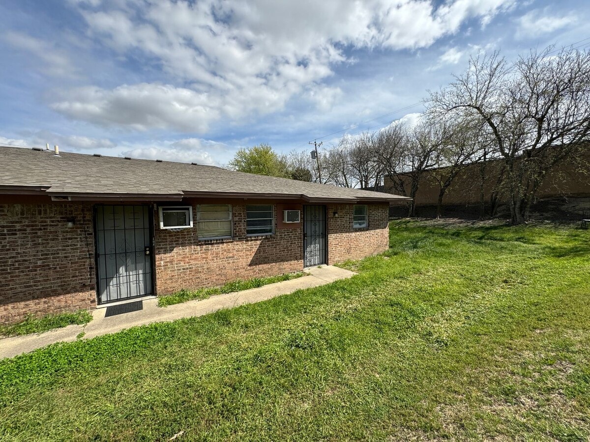 Photo - 505 Sunset Ln Unidad Apt. E