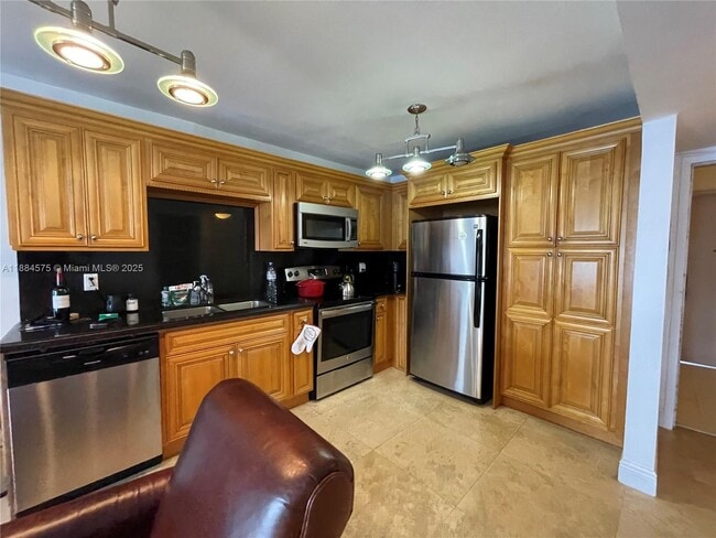 Photo - 345 Ocean Dr Unidad 1024
