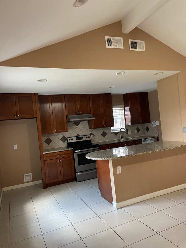 12015 Sea Shore Dr