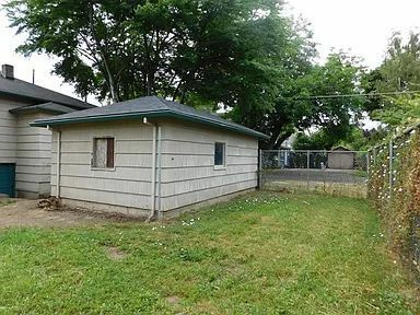 Building Photo - 611 N 3rd St Rental