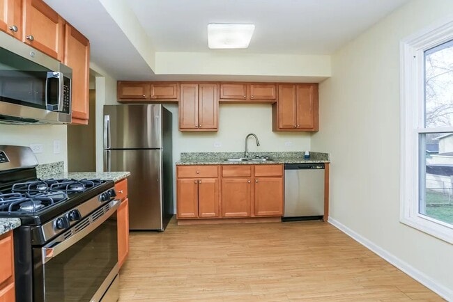 136 Mayfield Dr