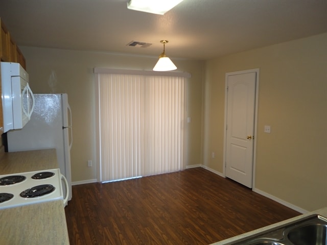 Photo - 211 E Valley View Dr