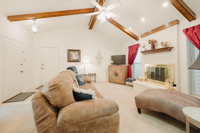 Photo - 6424 Amber Dr