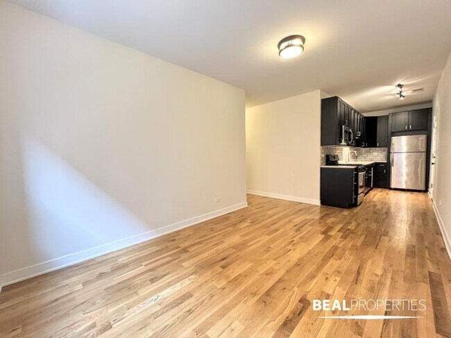 Photo - 2 bedroom in CHICAGO IL 60625 Unidad 1N