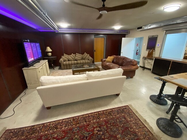 Photo - Furnished Loft-Style Apartment Unidad Furnished Loft-Style Apartment
