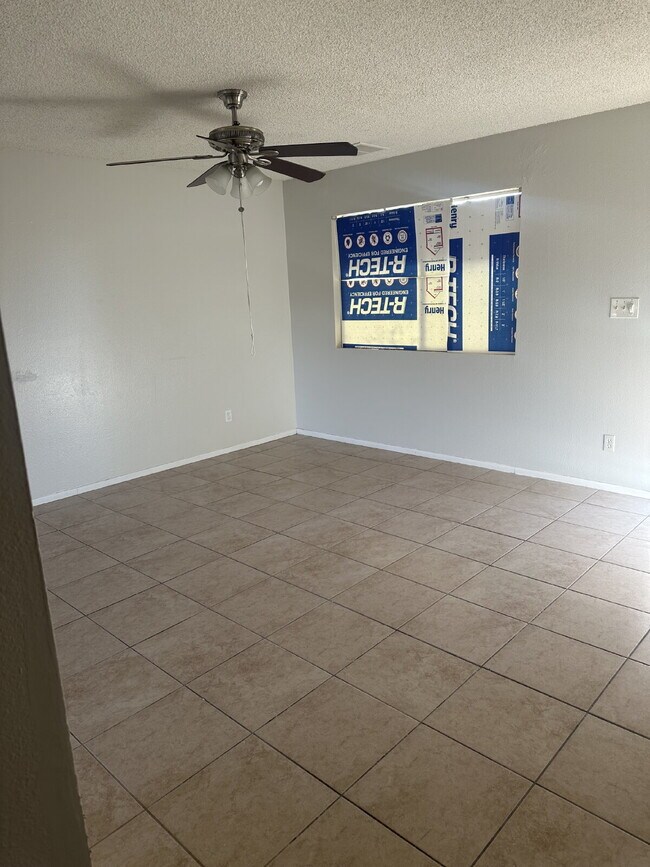 Photo - 8424 W Monterosa St