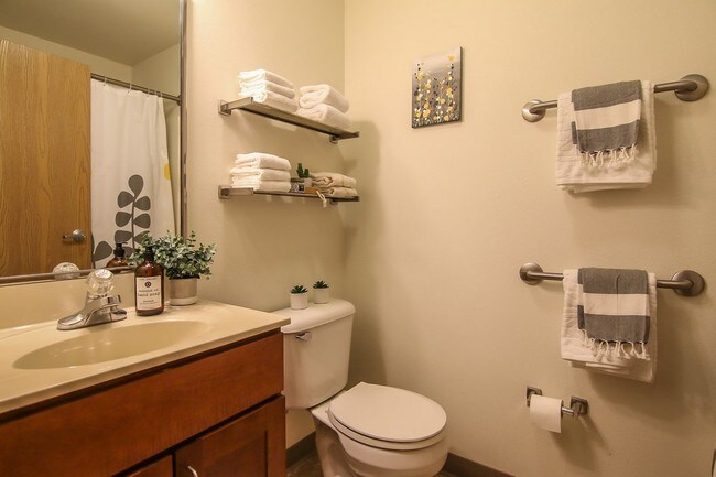 Photo - Pres House Apartments