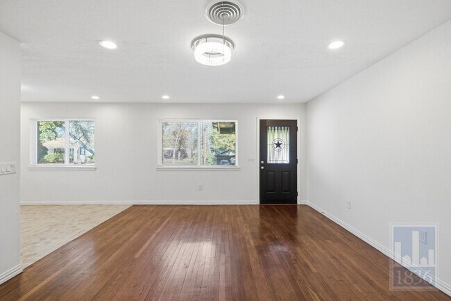 Photo - 4405 Terrilance Dr