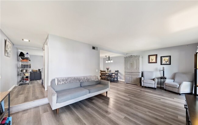 Photo - 4045 Via Encinas House