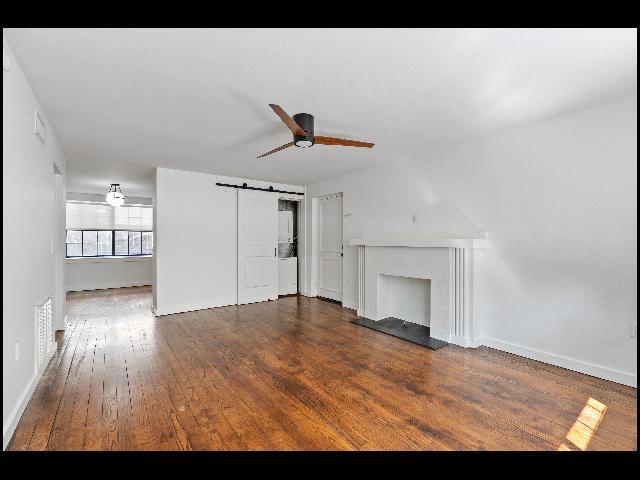 Photo - 1520 Broadway St