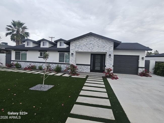 Photo - 2817 N 71st Pl