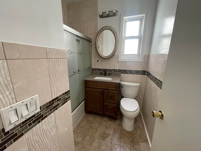 Photo - 297 Fulton Ave