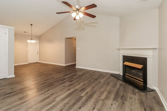 Photo - 9033 Shenington Pl