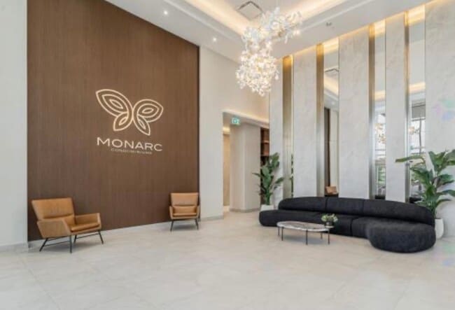 Photo - 3000 Boul Thimens Unité 821