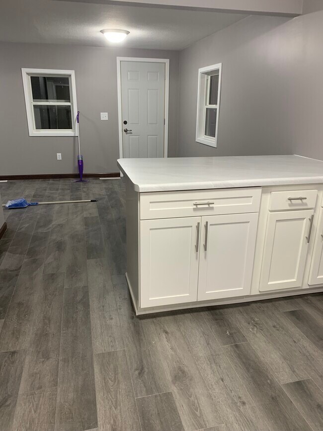 Photo - 216 W Fremont St