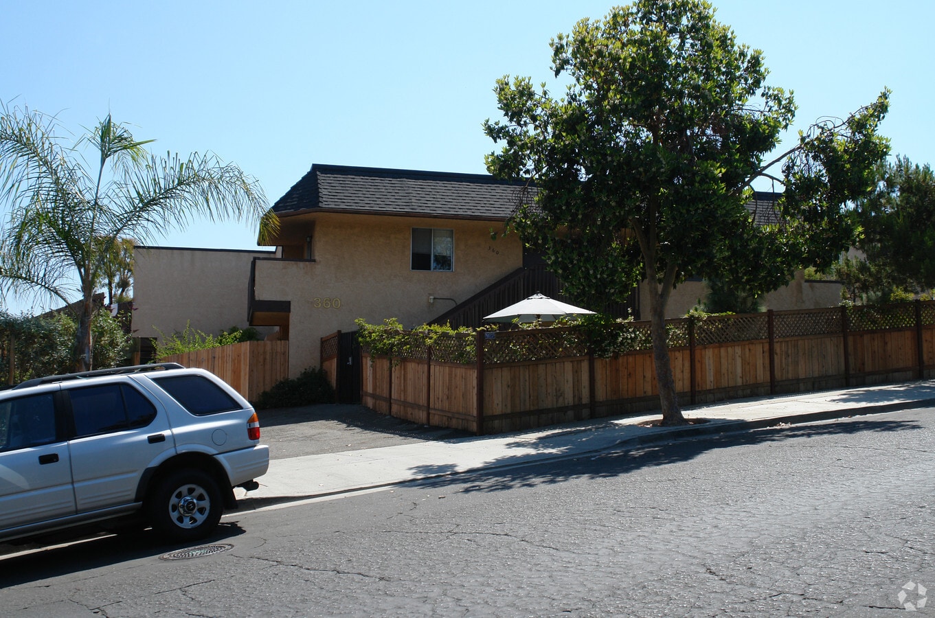 Photo - 360 Pala Vista Dr Apartments