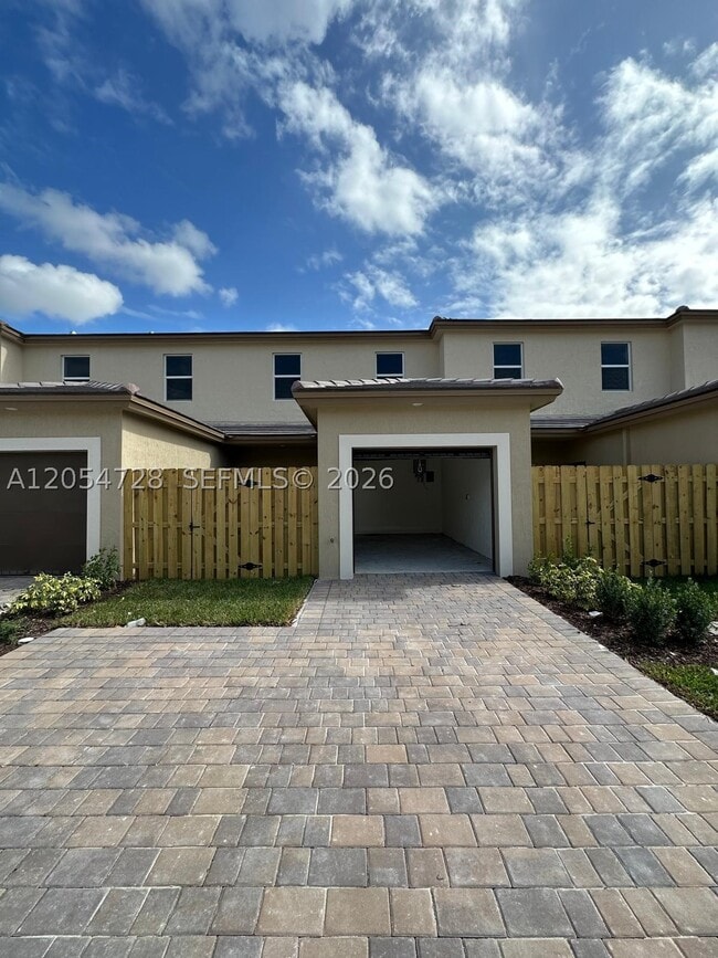 Photo - 26460 SW 148th Ct
