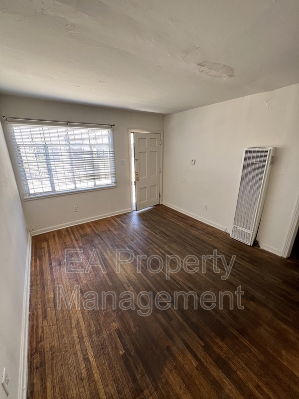 Photo - 525 Cedar St SE Unit B
