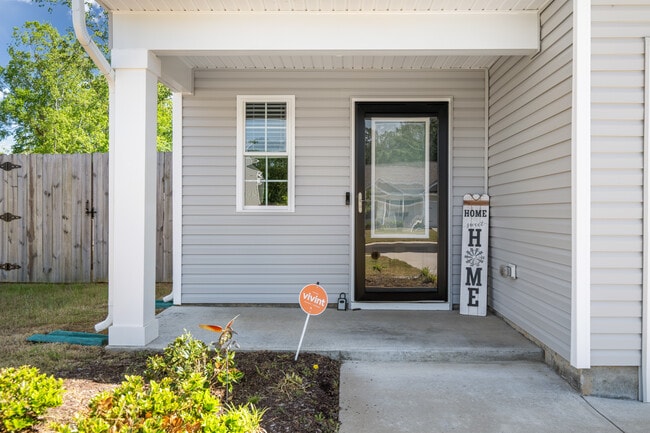 Photo - 2854 Meadowview Blvd