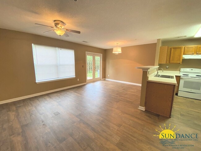 Photo - Beautiful 3 Bedroom Townhouse in Crestview!