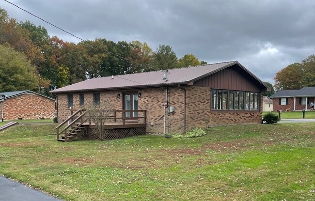 Photo - 10 Holland Ct