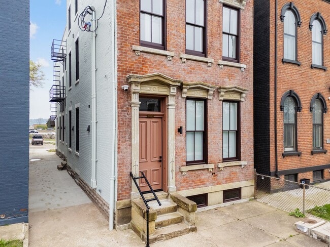 Photo - 1121 Dayton St Unit 301