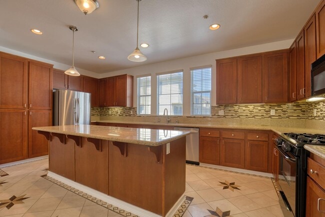 Photo - 2706 Black Locust Ct