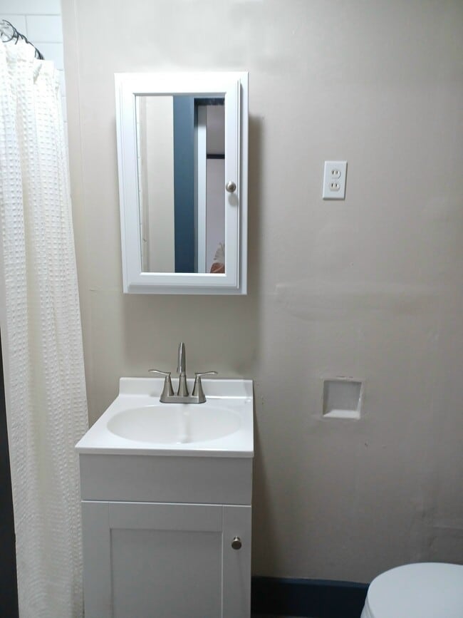 Photo - 233 Leland Ave Unidad 233 LELAND AVE SF Apt A
